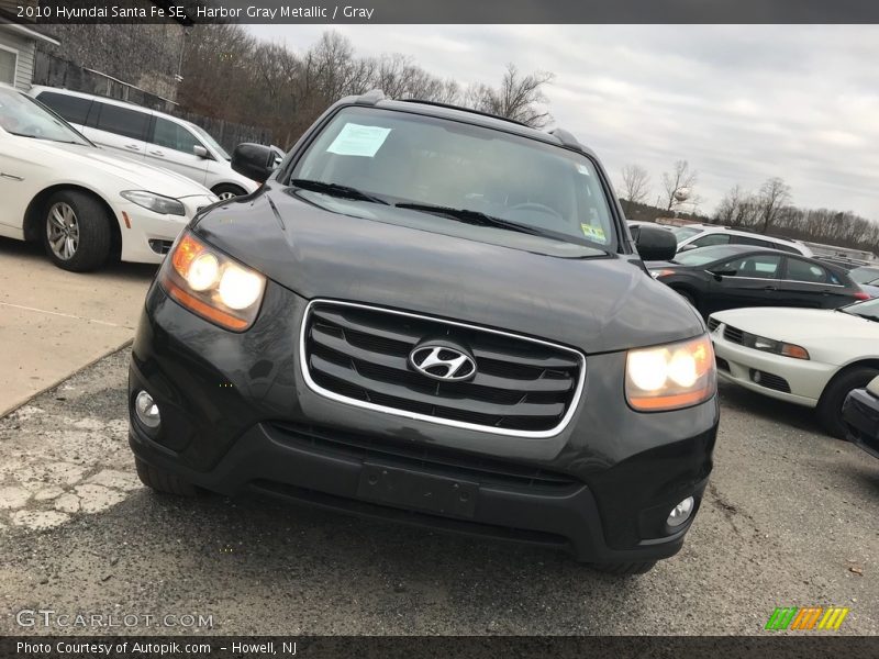 Harbor Gray Metallic / Gray 2010 Hyundai Santa Fe SE