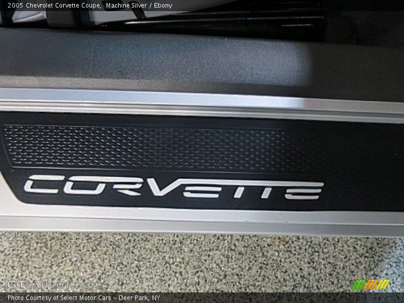 Machine Silver / Ebony 2005 Chevrolet Corvette Coupe