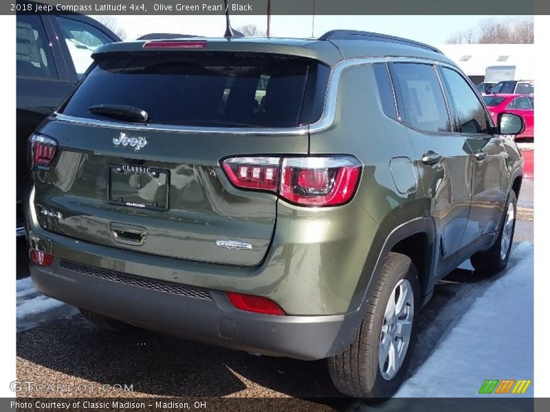 Olive Green Pearl / Black 2018 Jeep Compass Latitude 4x4