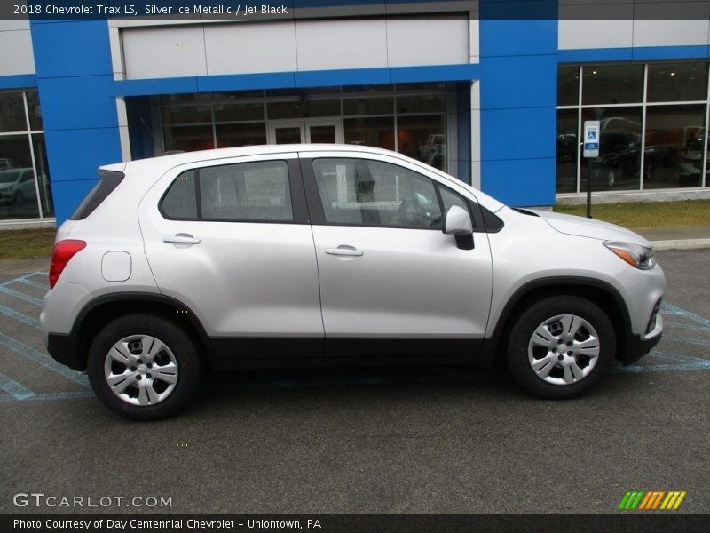 Silver Ice Metallic / Jet Black 2018 Chevrolet Trax LS