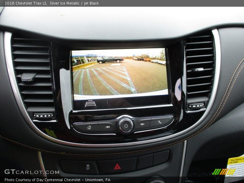 Silver Ice Metallic / Jet Black 2018 Chevrolet Trax LS
