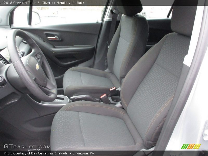 Silver Ice Metallic / Jet Black 2018 Chevrolet Trax LS