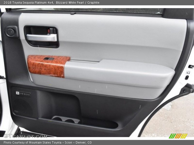 Blizzard White Pearl / Graphite 2018 Toyota Sequoia Platinum 4x4