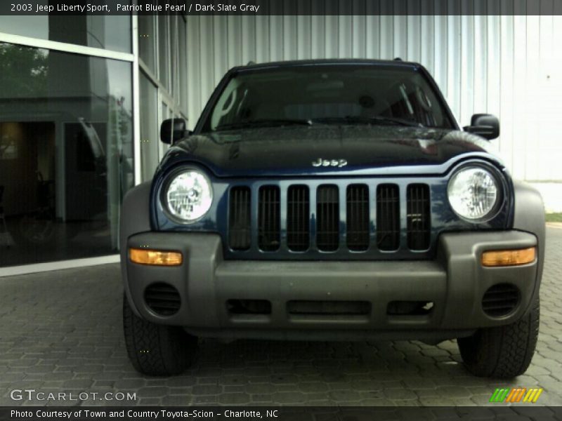 Patriot Blue Pearl / Dark Slate Gray 2003 Jeep Liberty Sport