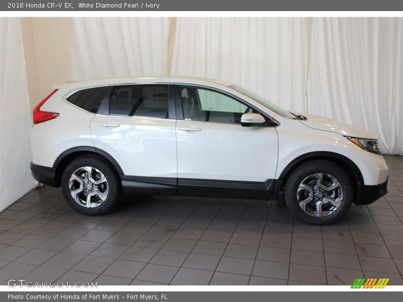 White Diamond Pearl / Ivory 2018 Honda CR-V EX