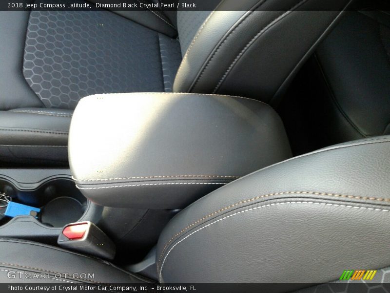 Diamond Black Crystal Pearl / Black 2018 Jeep Compass Latitude