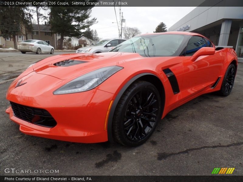 Front 3/4 View of 2019 Corvette Z06 Coupe