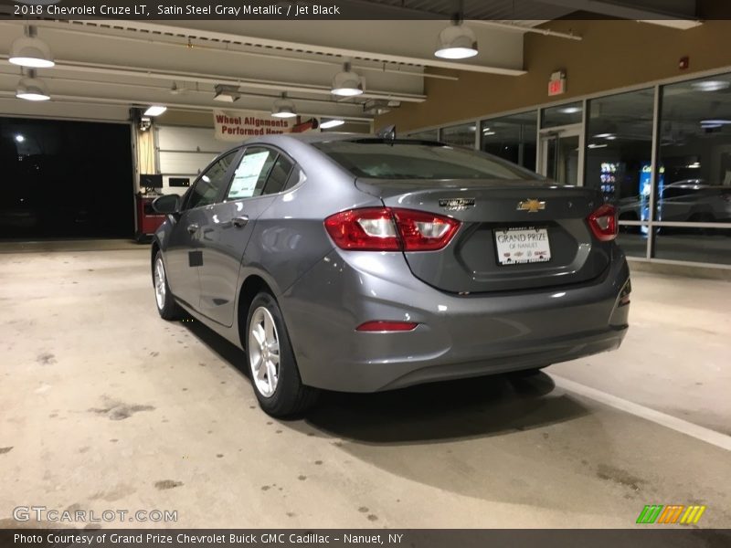 Satin Steel Gray Metallic / Jet Black 2018 Chevrolet Cruze LT