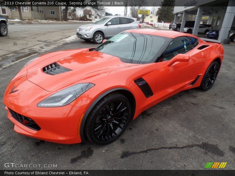 Front 3/4 View of 2019 Corvette Z06 Coupe