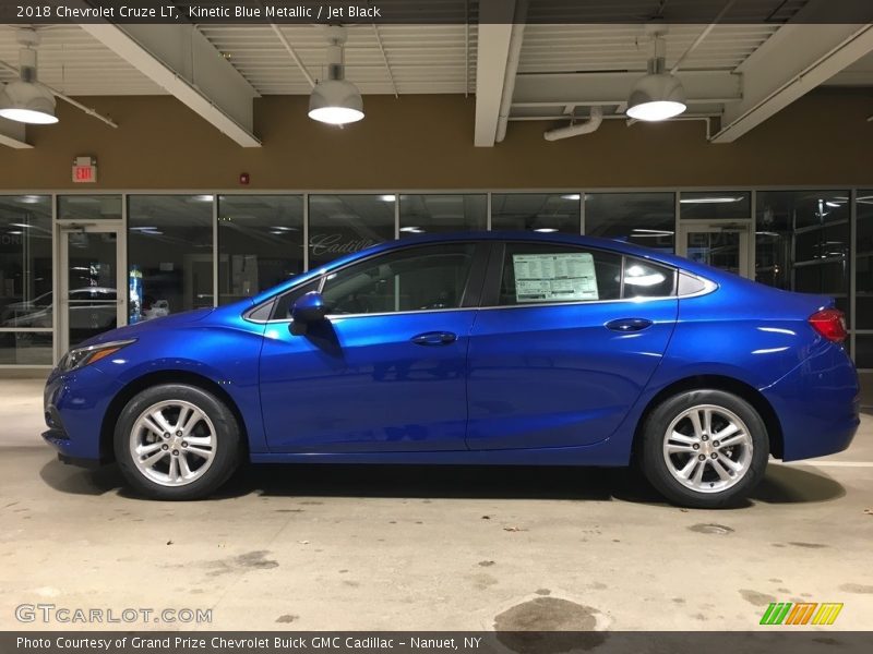 Kinetic Blue Metallic / Jet Black 2018 Chevrolet Cruze LT
