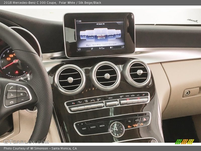 Polar White / Silk Beige/Black 2018 Mercedes-Benz C 300 Coupe