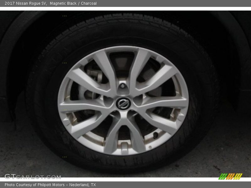 Magnetic Black / Charcoal 2017 Nissan Rogue SV