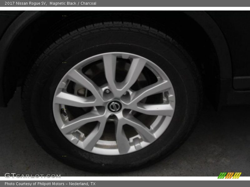 Magnetic Black / Charcoal 2017 Nissan Rogue SV