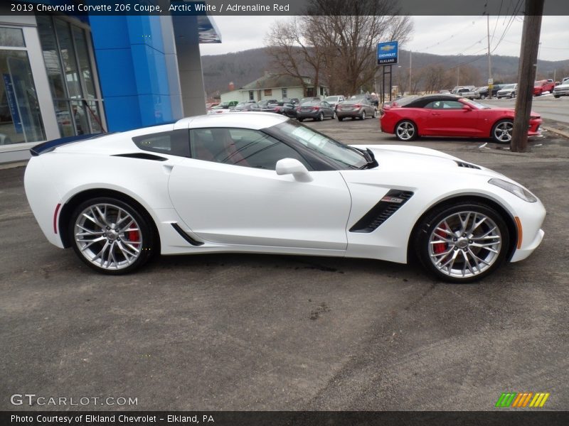 Arctic White / Adrenaline Red 2019 Chevrolet Corvette Z06 Coupe