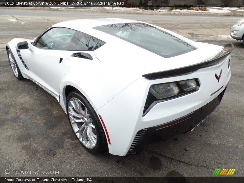 Arctic White / Adrenaline Red 2019 Chevrolet Corvette Z06 Coupe