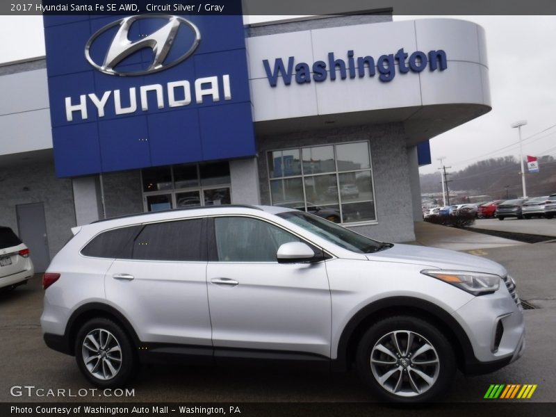 Circuit Silver / Gray 2017 Hyundai Santa Fe SE AWD