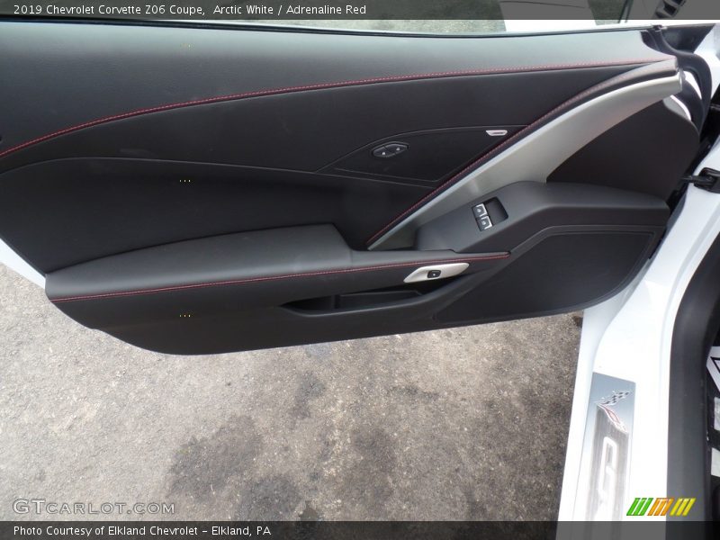 Arctic White / Adrenaline Red 2019 Chevrolet Corvette Z06 Coupe