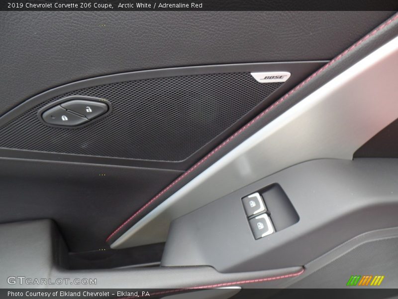 Arctic White / Adrenaline Red 2019 Chevrolet Corvette Z06 Coupe