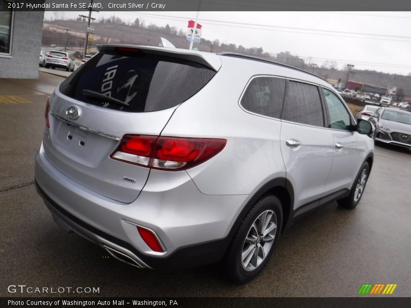 Circuit Silver / Gray 2017 Hyundai Santa Fe SE AWD