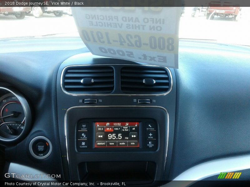 Vice White / Black 2018 Dodge Journey SE