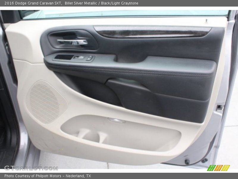 Billet Silver Metallic / Black/Light Graystone 2016 Dodge Grand Caravan SXT