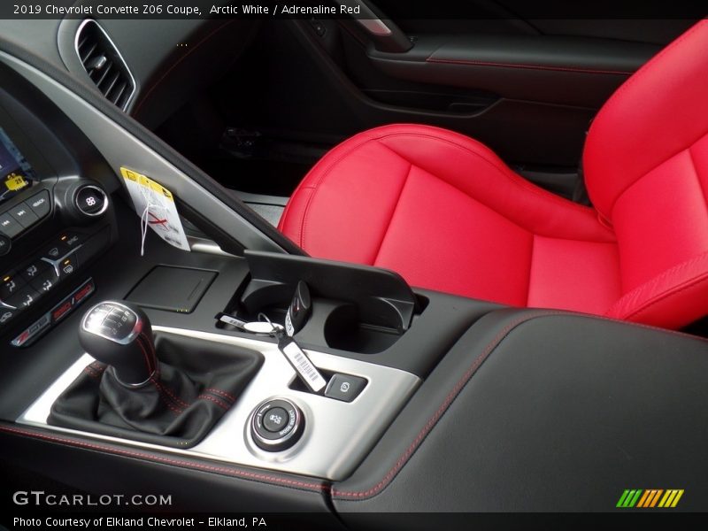 Arctic White / Adrenaline Red 2019 Chevrolet Corvette Z06 Coupe