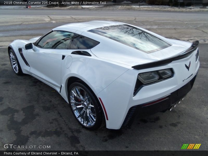 Arctic White / Adrenaline Red 2018 Chevrolet Corvette Z06 Coupe