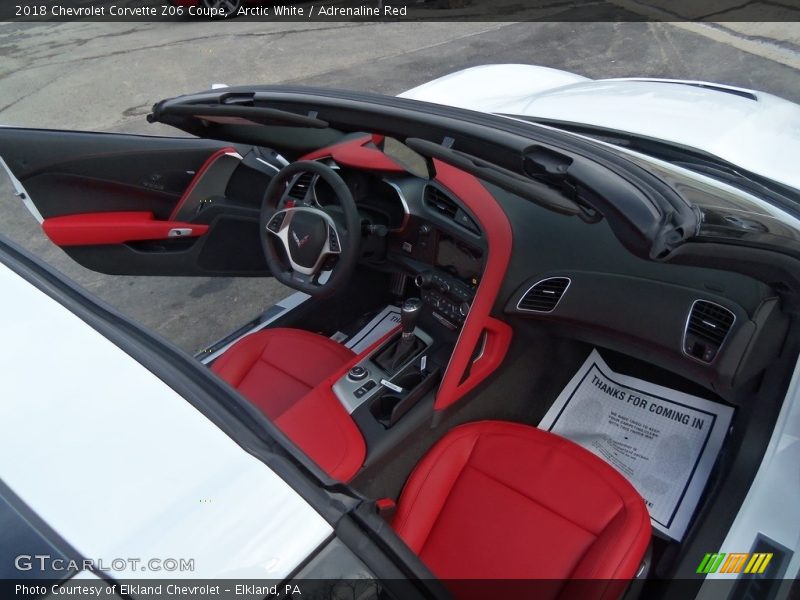 Arctic White / Adrenaline Red 2018 Chevrolet Corvette Z06 Coupe
