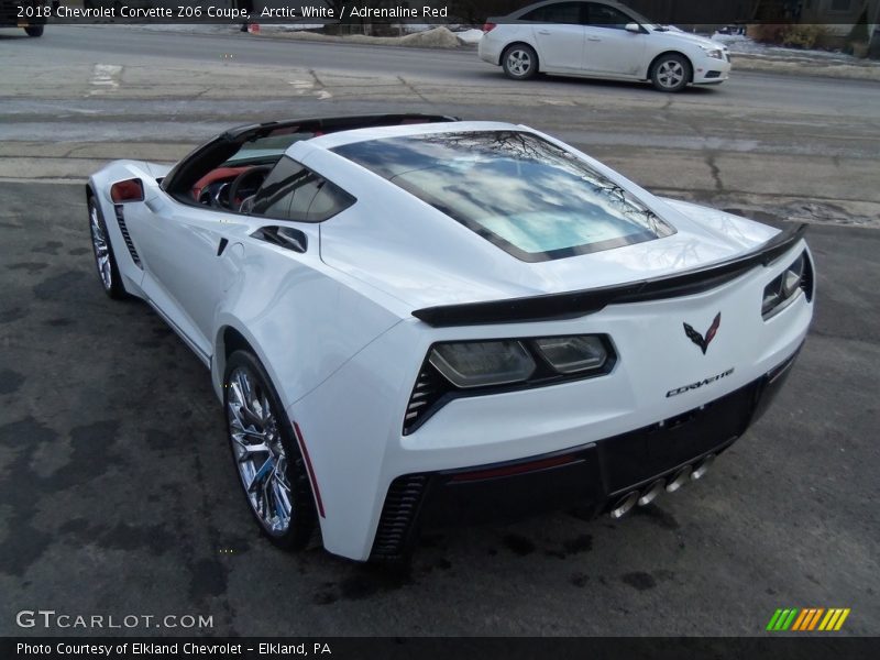 Arctic White / Adrenaline Red 2018 Chevrolet Corvette Z06 Coupe