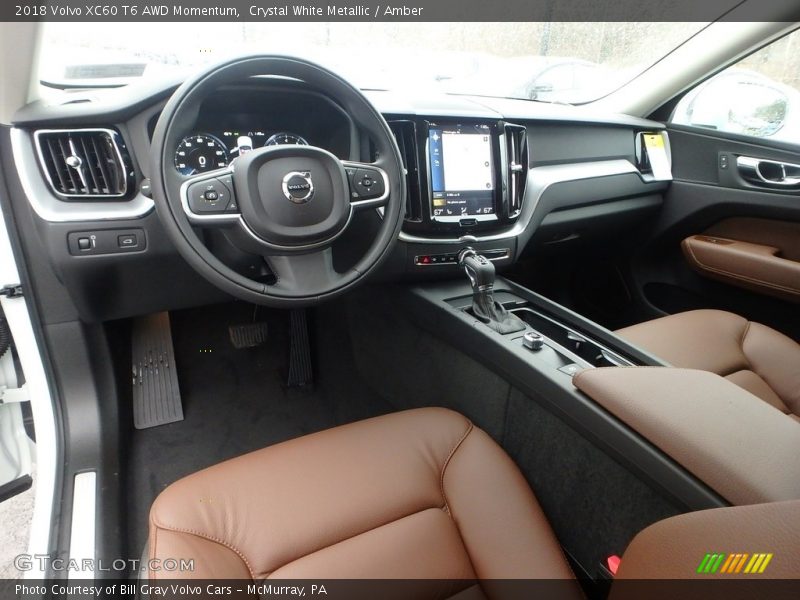  2018 XC60 T6 AWD Momentum Amber Interior