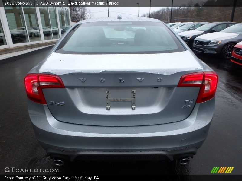 Electric Silver Metallic / Black 2018 Volvo S60 T5 AWD Dynamic