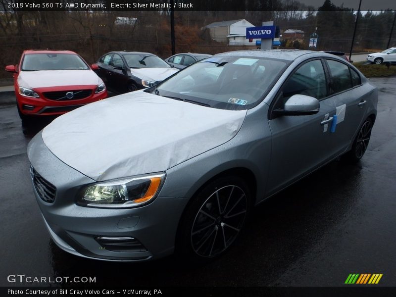 Electric Silver Metallic / Black 2018 Volvo S60 T5 AWD Dynamic