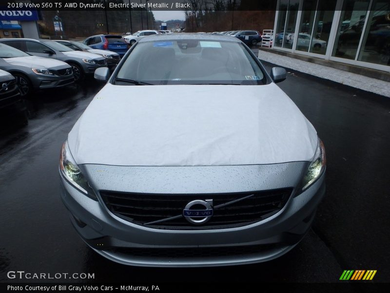 Electric Silver Metallic / Black 2018 Volvo S60 T5 AWD Dynamic