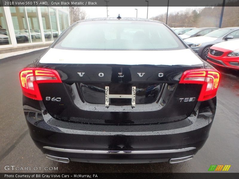 Onyx Black Metallic / Black 2018 Volvo S60 T5 AWD