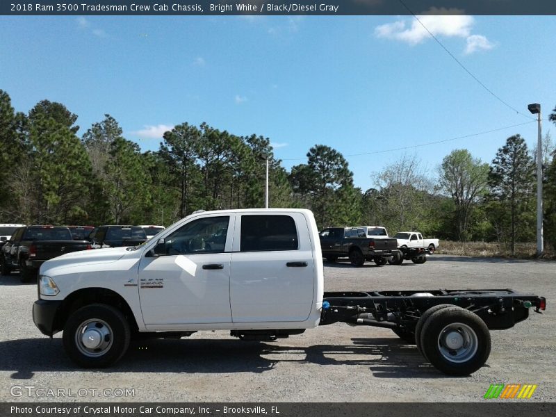 Bright White / Black/Diesel Gray 2018 Ram 3500 Tradesman Crew Cab Chassis