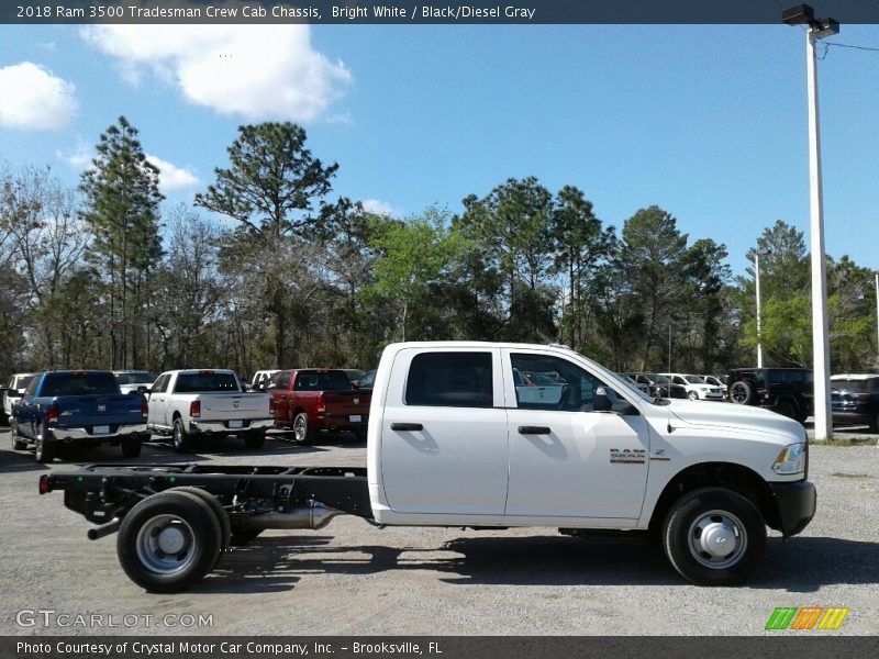Bright White / Black/Diesel Gray 2018 Ram 3500 Tradesman Crew Cab Chassis