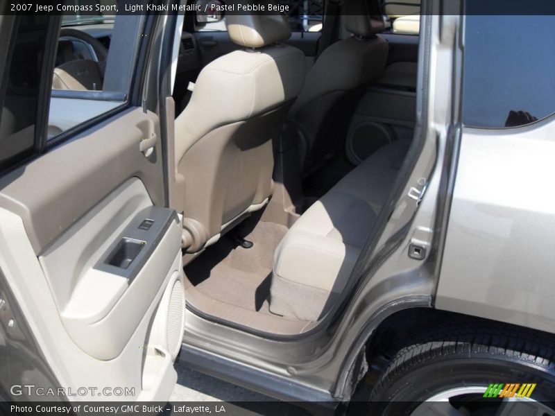 Light Khaki Metallic / Pastel Pebble Beige 2007 Jeep Compass Sport