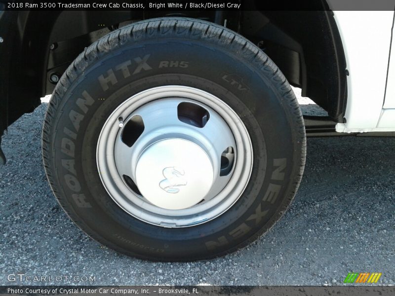 Bright White / Black/Diesel Gray 2018 Ram 3500 Tradesman Crew Cab Chassis