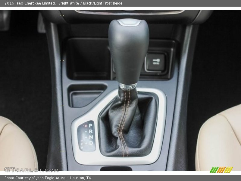 Bright White / Black/Light Frost Beige 2016 Jeep Cherokee Limited