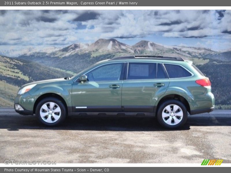 Cypress Green Pearl / Warm Ivory 2011 Subaru Outback 2.5i Premium Wagon
