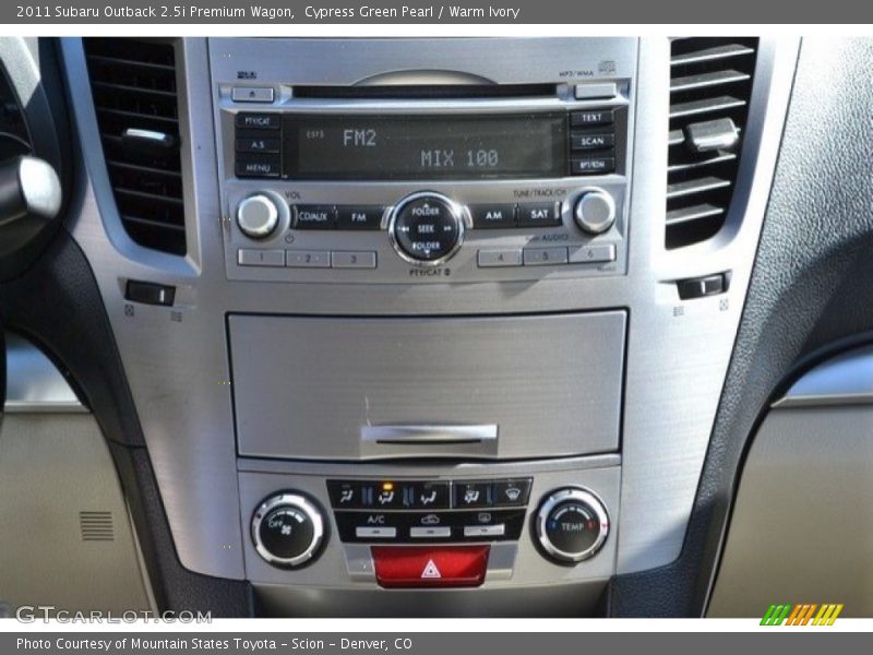 Cypress Green Pearl / Warm Ivory 2011 Subaru Outback 2.5i Premium Wagon