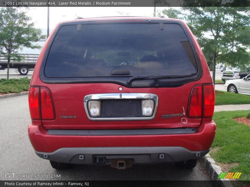 Laser Red Metallic / Medium Parchment 2001 Lincoln Navigator 4x4
