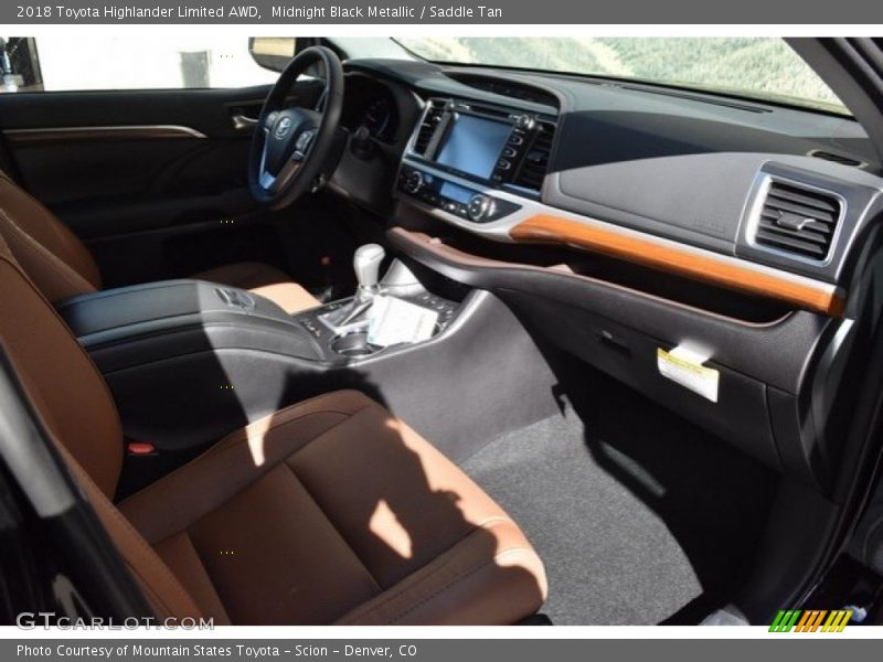 Midnight Black Metallic / Saddle Tan 2018 Toyota Highlander Limited AWD