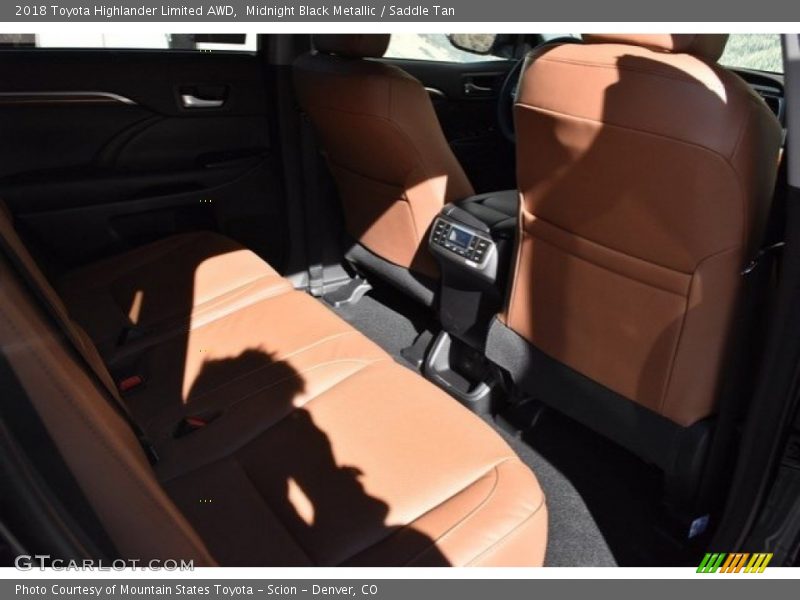 Midnight Black Metallic / Saddle Tan 2018 Toyota Highlander Limited AWD