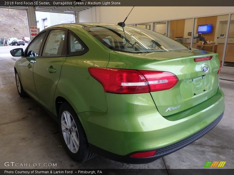Outrageous Green / Medium Light Stone 2018 Ford Focus SE Sedan