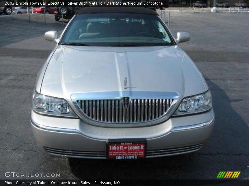 Silver Birch Metallic / Dark Stone/Medium Light Stone 2003 Lincoln Town Car Executive