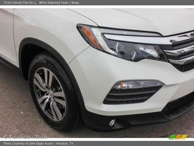 White Diamond Pearl / Beige 2016 Honda Pilot EX-L
