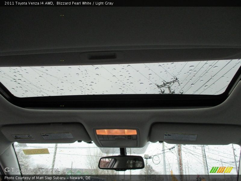 Blizzard Pearl White / Light Gray 2011 Toyota Venza I4 AWD
