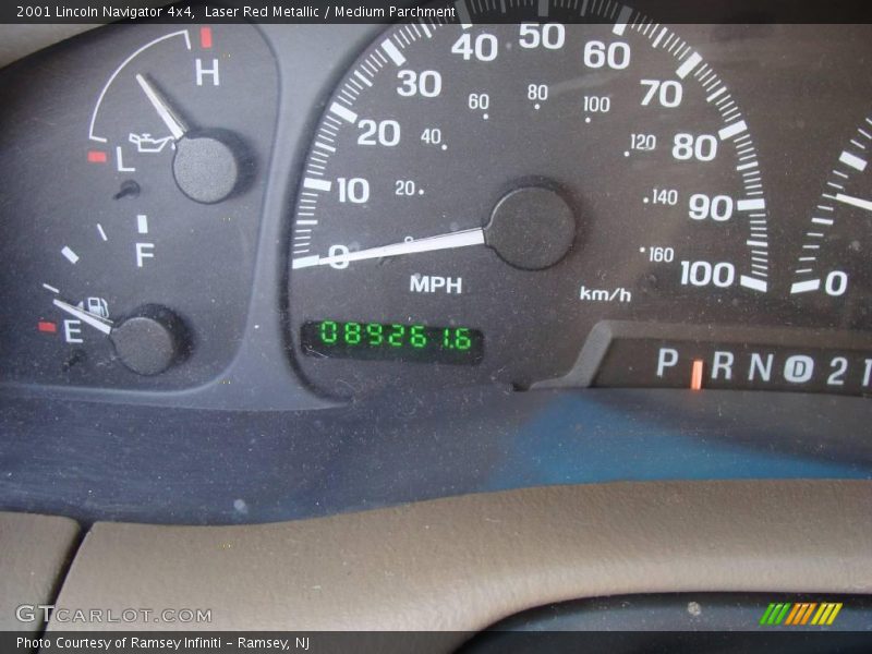 Laser Red Metallic / Medium Parchment 2001 Lincoln Navigator 4x4