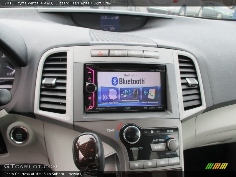 Blizzard Pearl White / Light Gray 2011 Toyota Venza I4 AWD